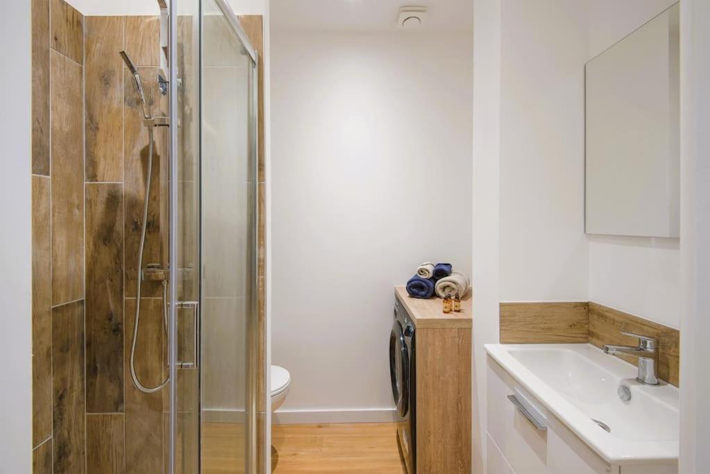 Spacious T2 Near The Halles And The Harbour تولون المظهر الخارجي الصورة